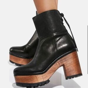 Hard to find! NWOT Free People Kenna Leather Platform Clog Boots